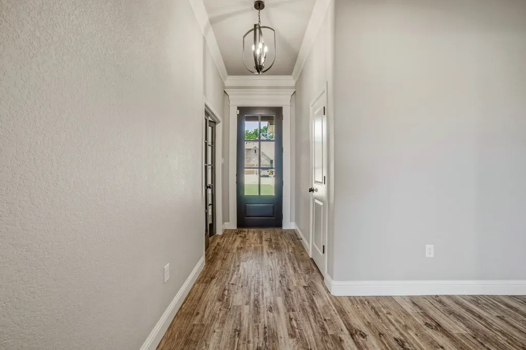 162 Breeders Drive Willow Park TX 76087