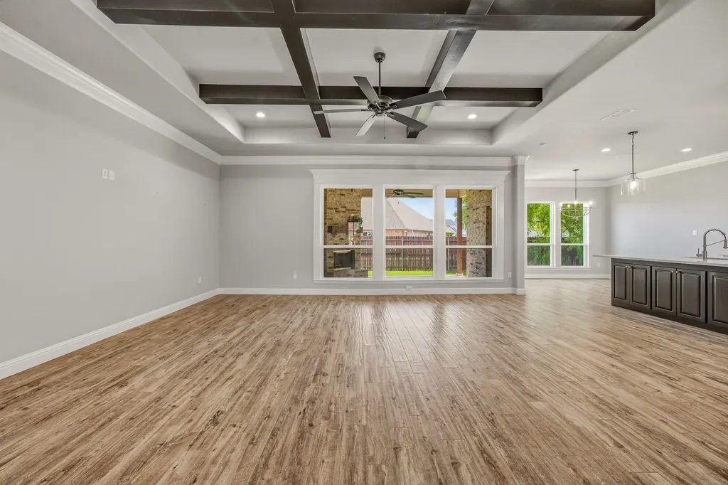 162 Breeders Drive Willow Park TX 76087