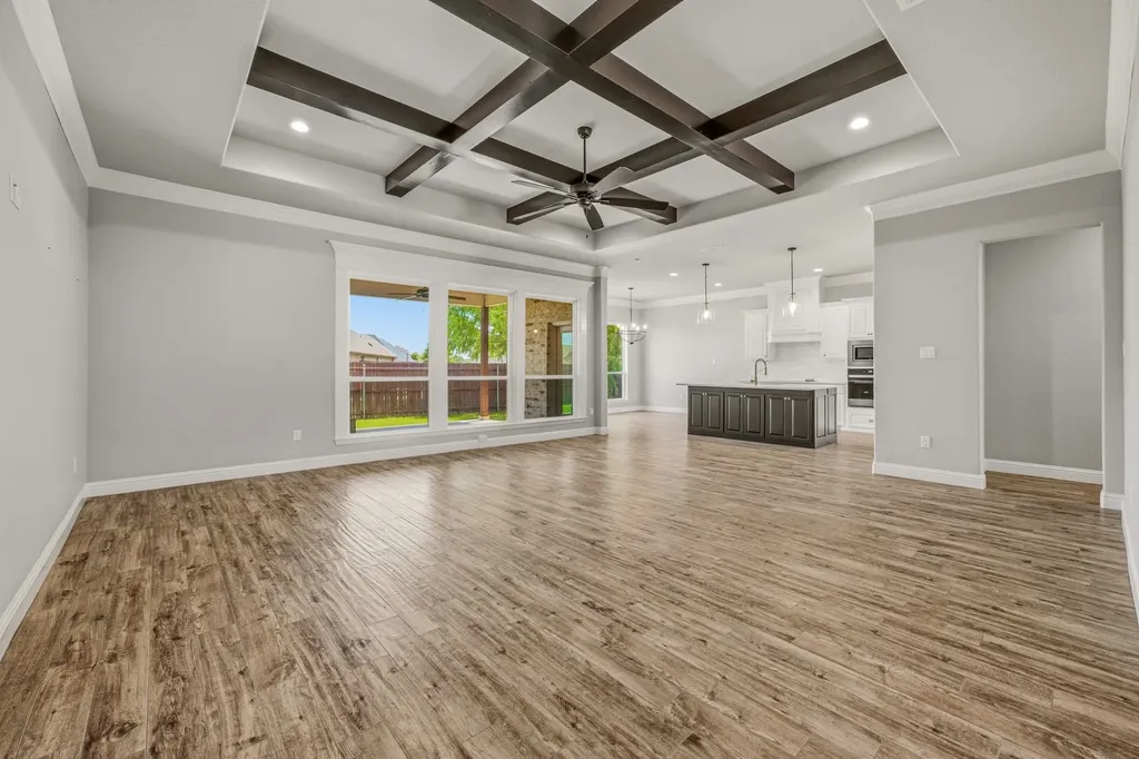 162 Breeders Drive Willow Park TX 76087