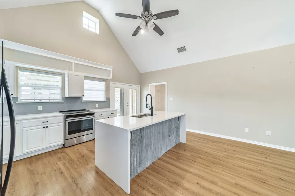 8306 Chesham Drive Rowlett TX 75088