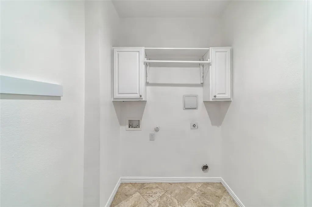 8306 Chesham Drive Rowlett TX 75088