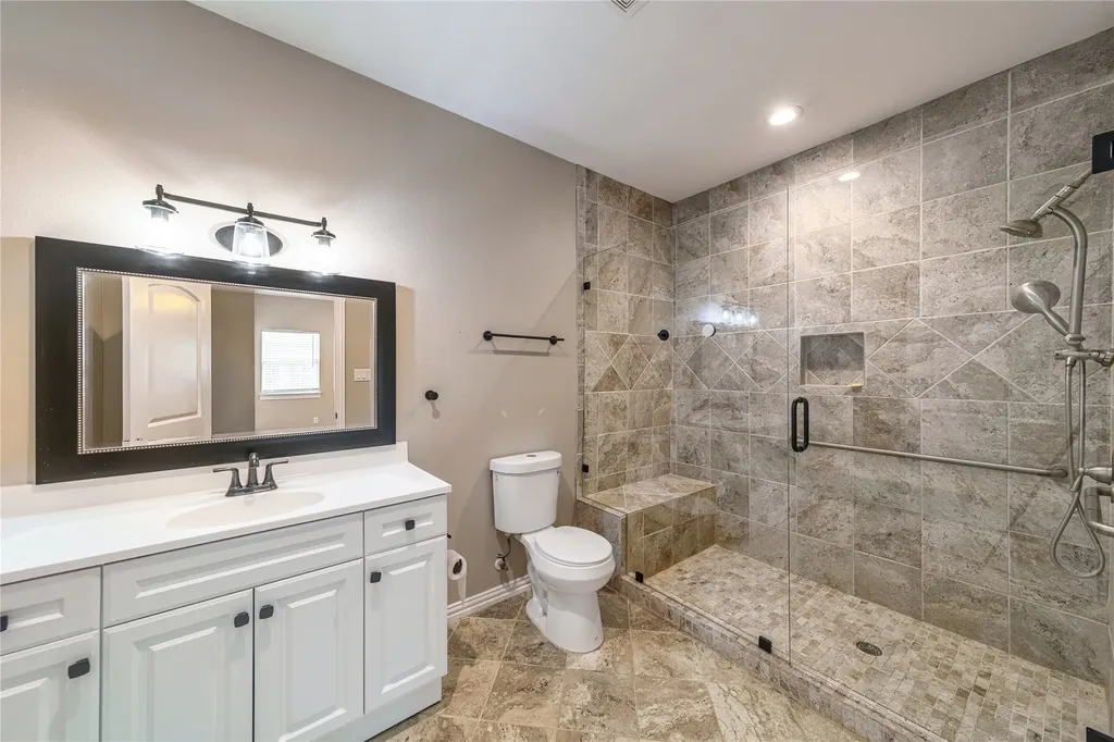 8306 Chesham Drive Rowlett TX 75088