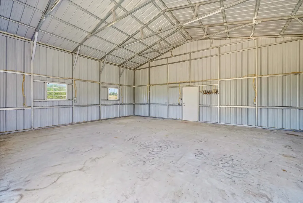 1407 County Road 3838 Bridgeport TX 76426