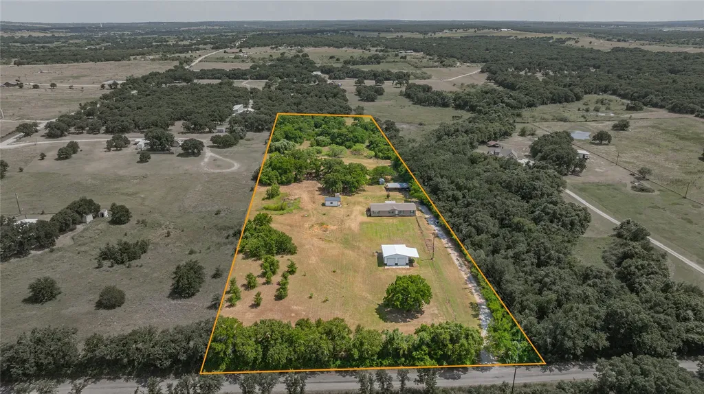 1407 County Road 3838 Bridgeport TX 76426