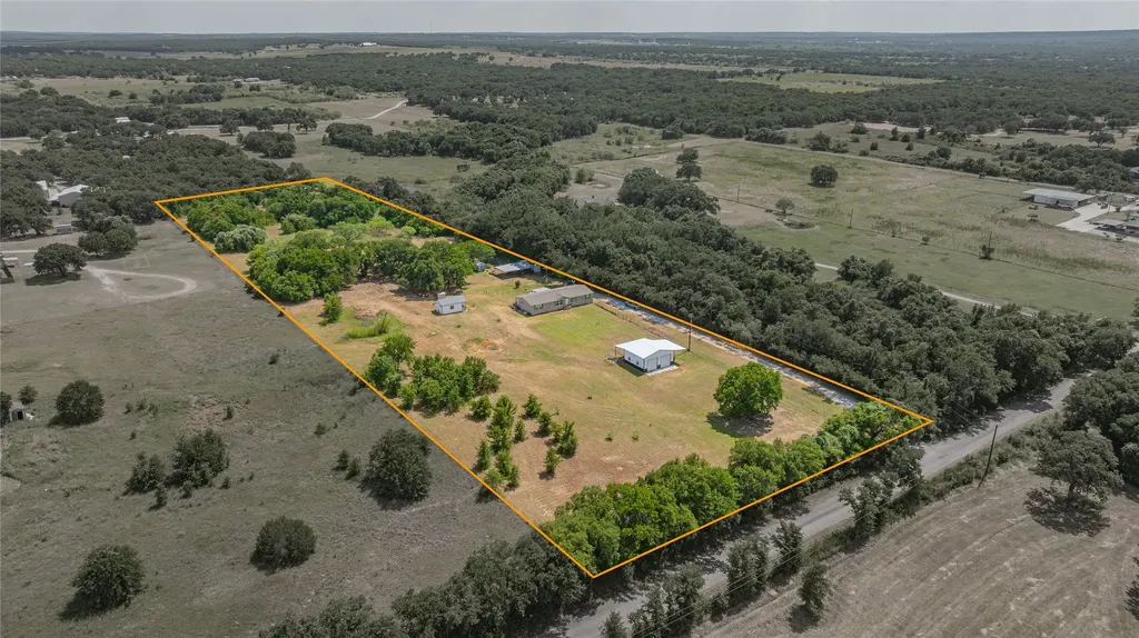 1407 County Road 3838 Bridgeport TX 76426