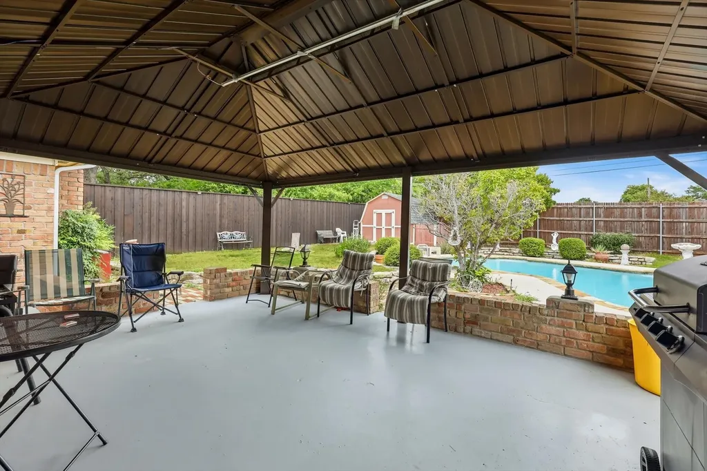 7713 Briarridge Court North Richland Hills TX 76182