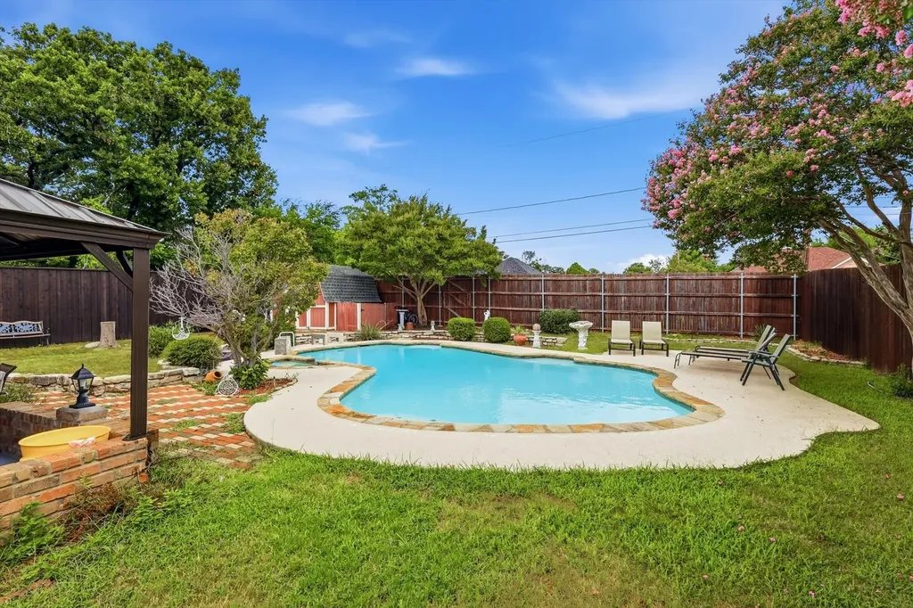 7713 Briarridge Court North Richland Hills TX 76182