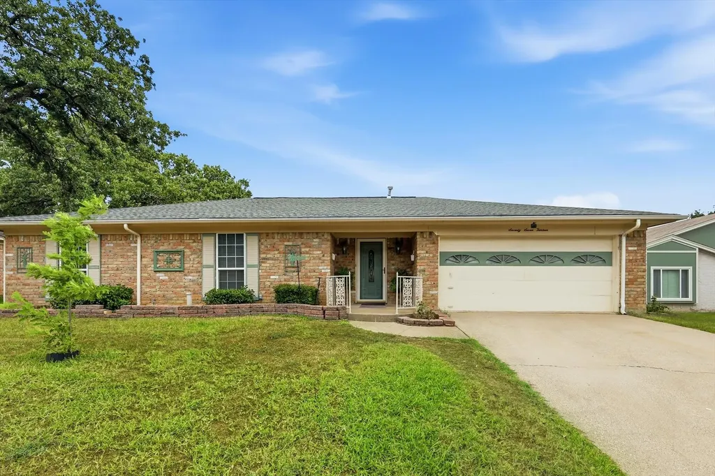 7713 Briarridge Court North Richland Hills TX 76182