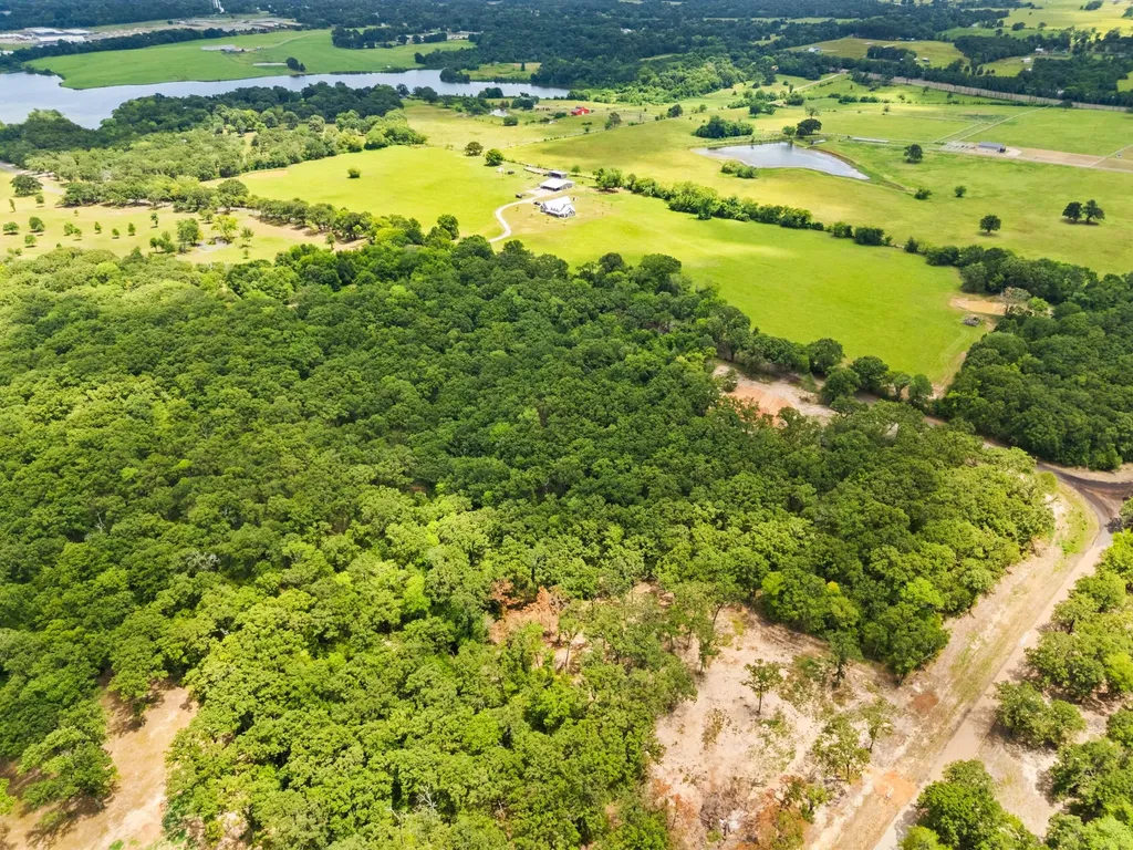 510 Vz County Road 1806 Grand Saline TX 75140