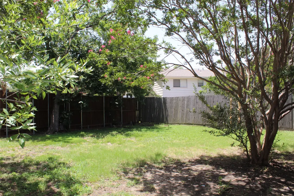 1903 N Floyd Road Richardson TX 75080
