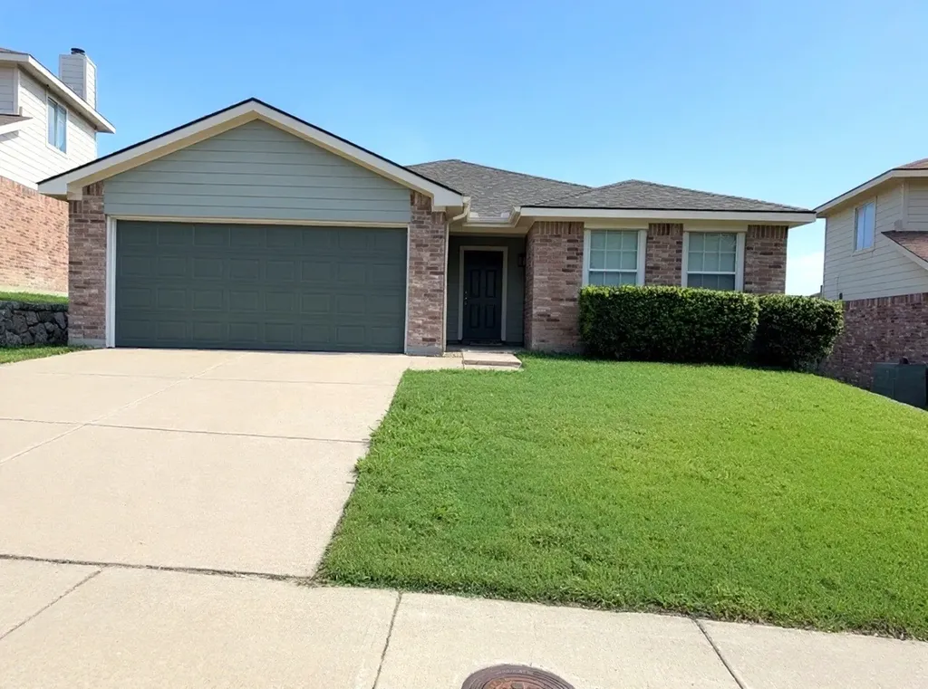 1633 Duet Drive Dallas TX 75241