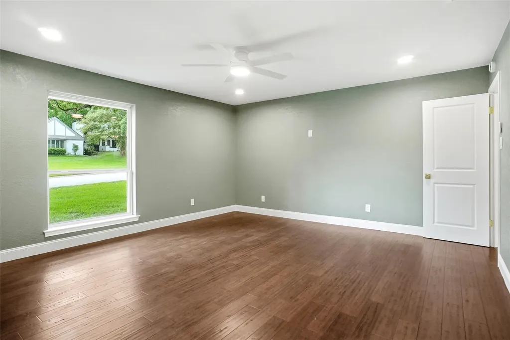 241 Timberlake Drive Azle TX 76020