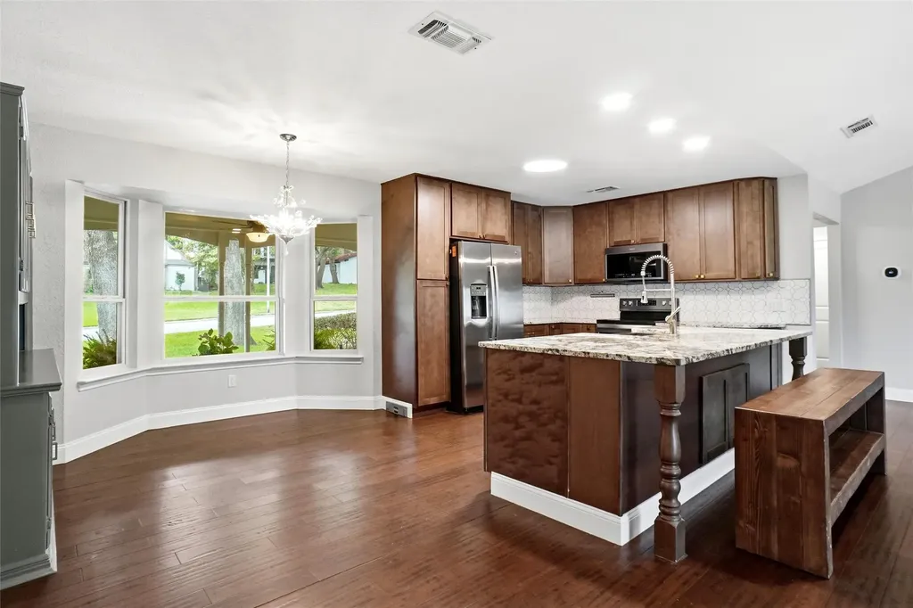 241 Timberlake Drive Azle TX 76020