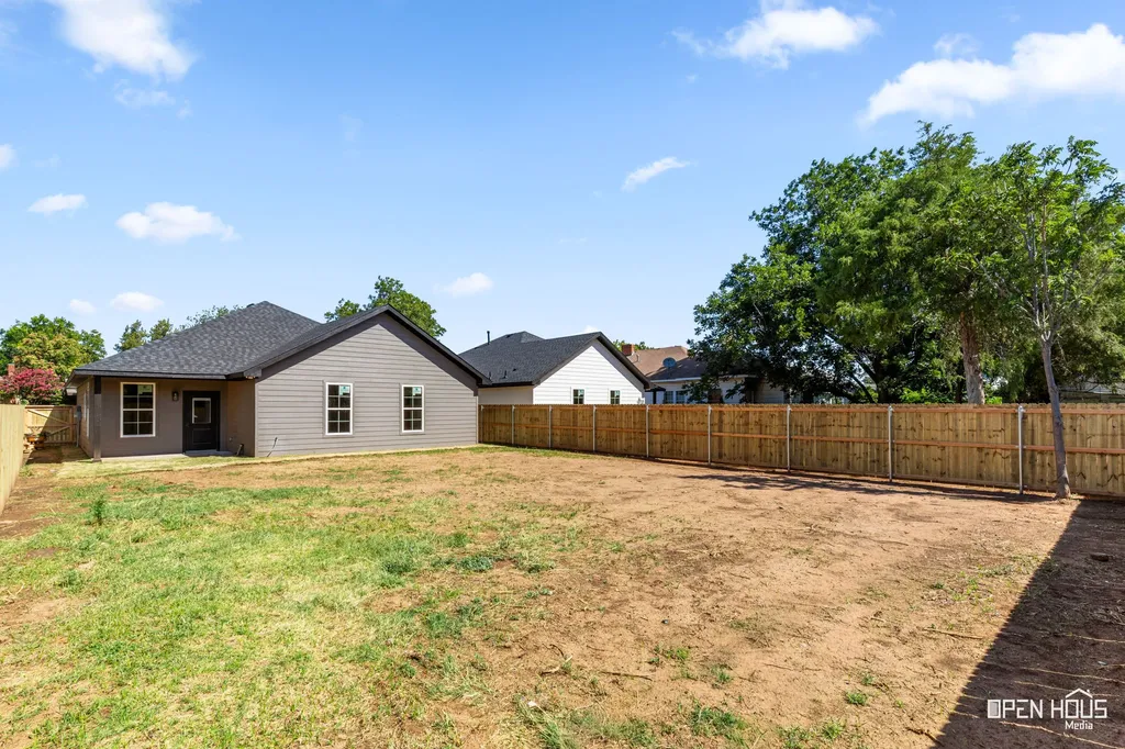 1105 Monroe Street Wichita Falls TX 76309