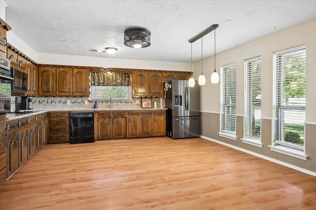 2216 Grandview Drive Plano TX 75075