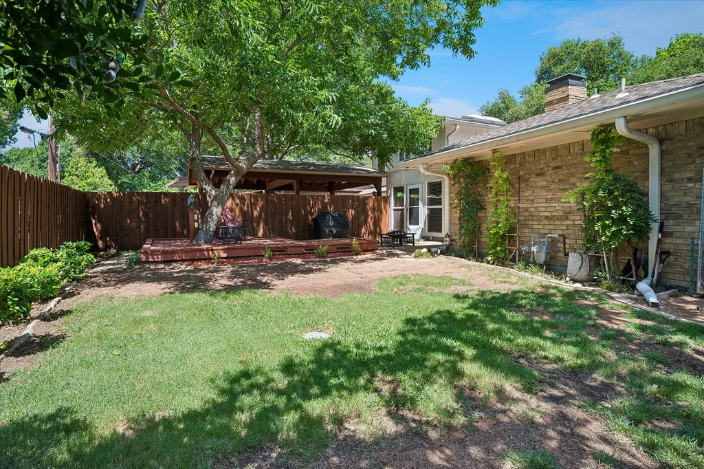 2216 Grandview Drive Plano TX 75075
