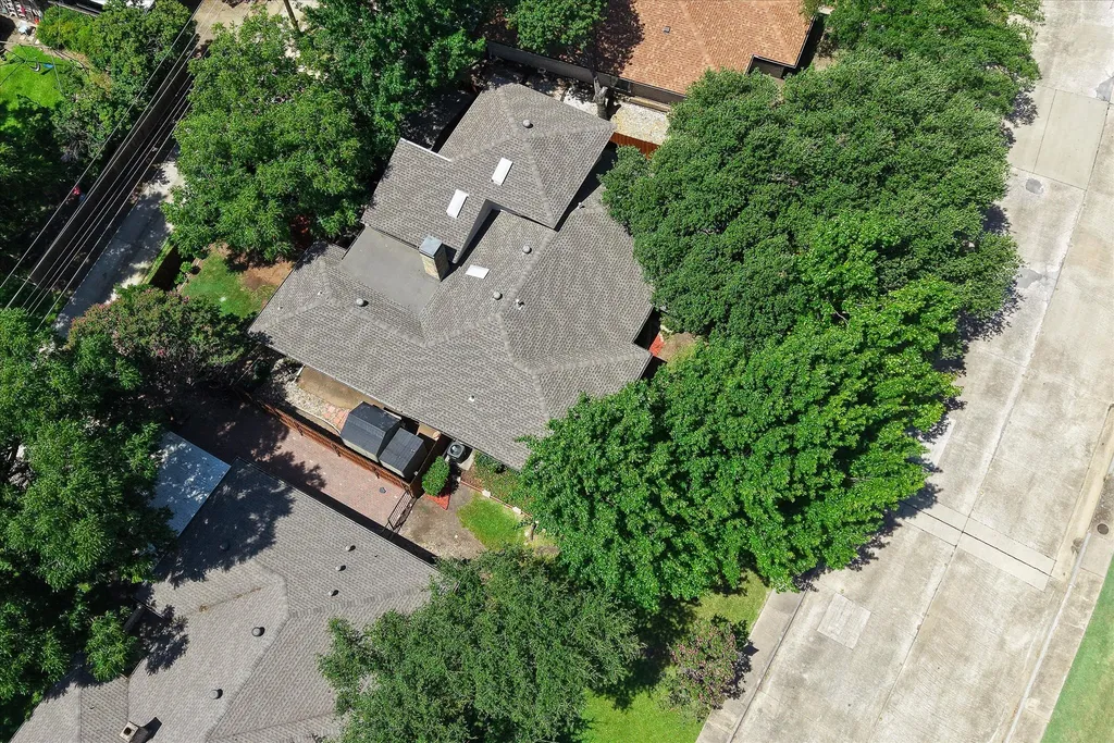 2216 Grandview Drive Plano TX 75075
