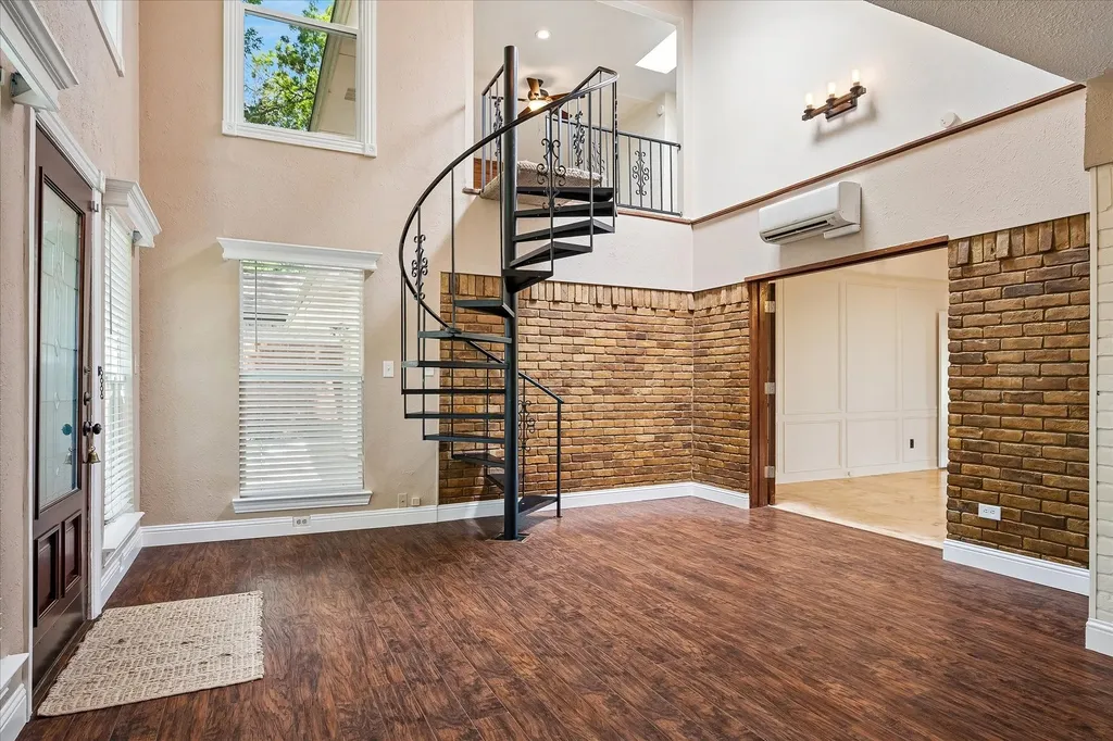 2216 Grandview Drive Plano TX 75075