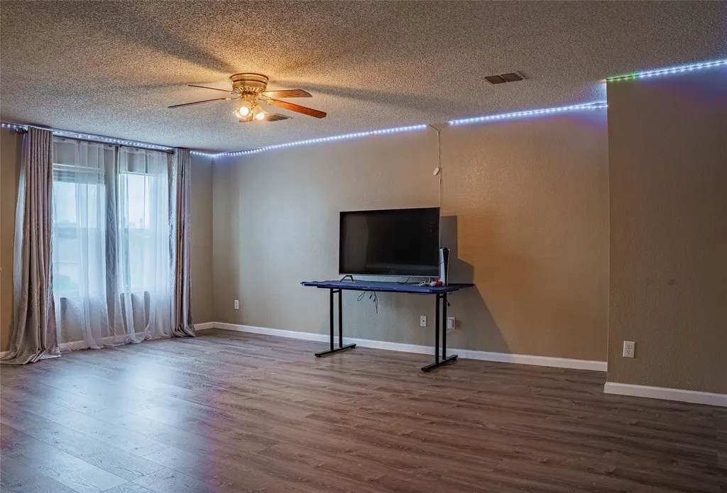 8701 Polo Drive Fort Worth TX 76123