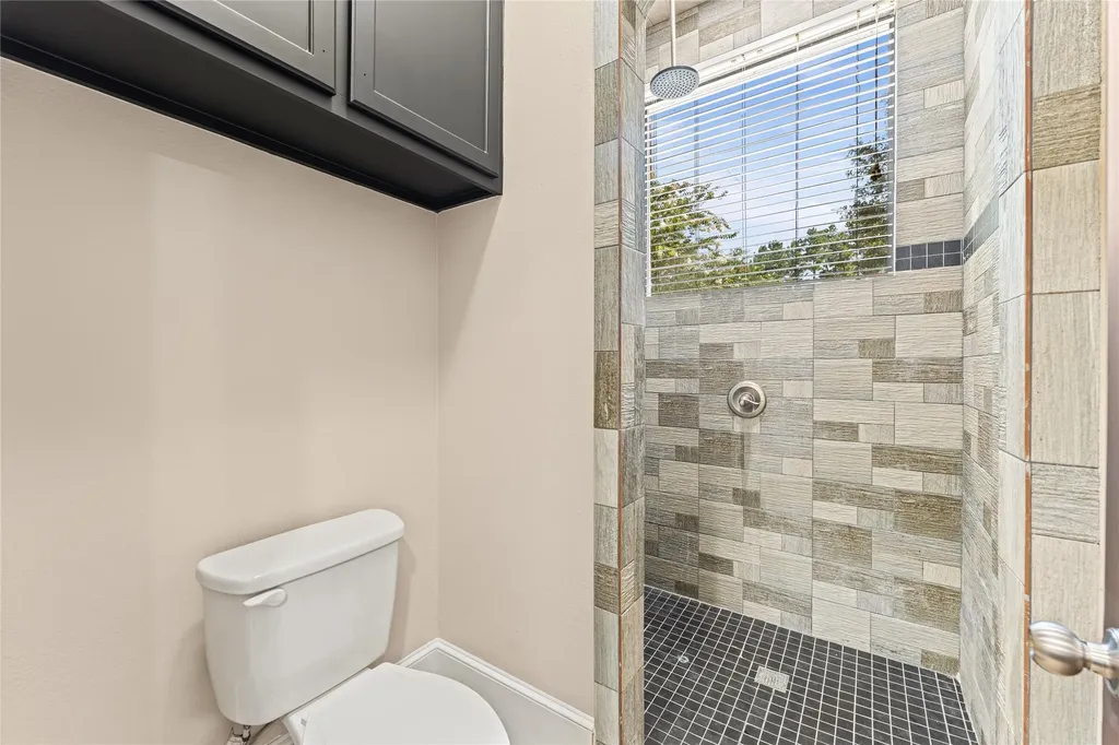 19204 Kanawha Drive Porter TX 77365