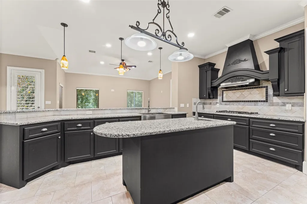 19204 Kanawha Drive Porter TX 77365