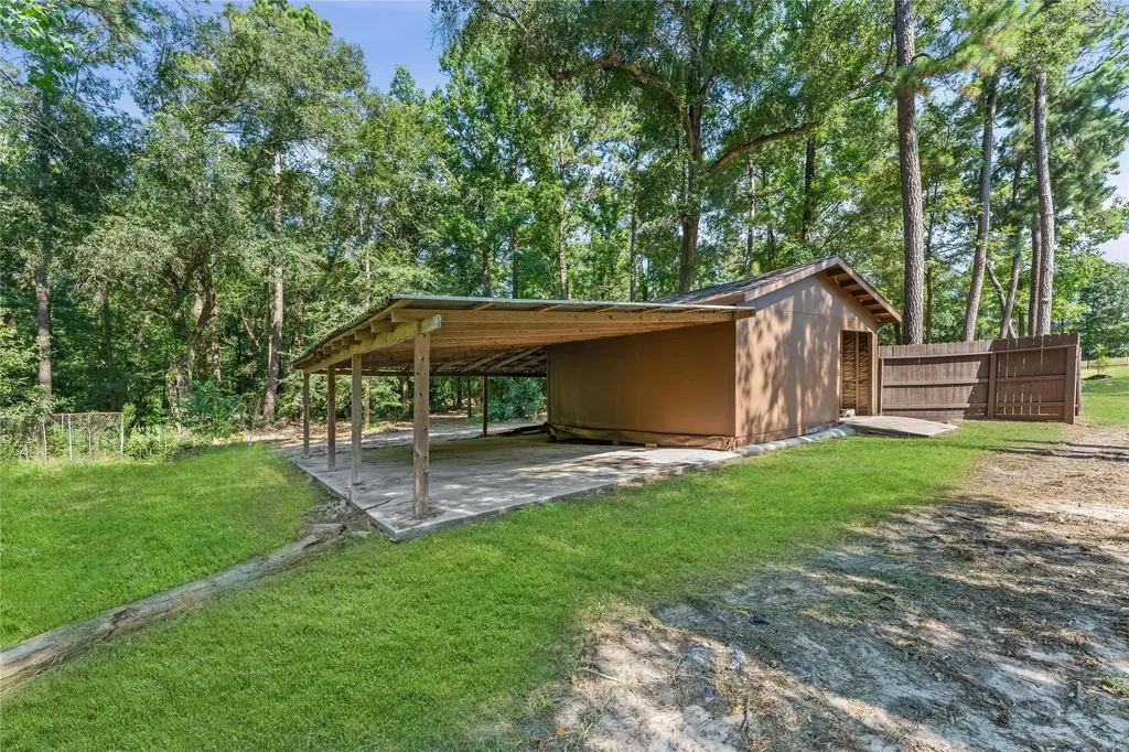 19204 Kanawha Drive Porter TX 77365