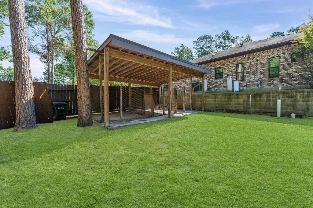 19204 Kanawha Drive Porter TX 77365