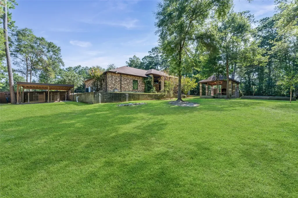 19204 Kanawha Drive Porter TX 77365