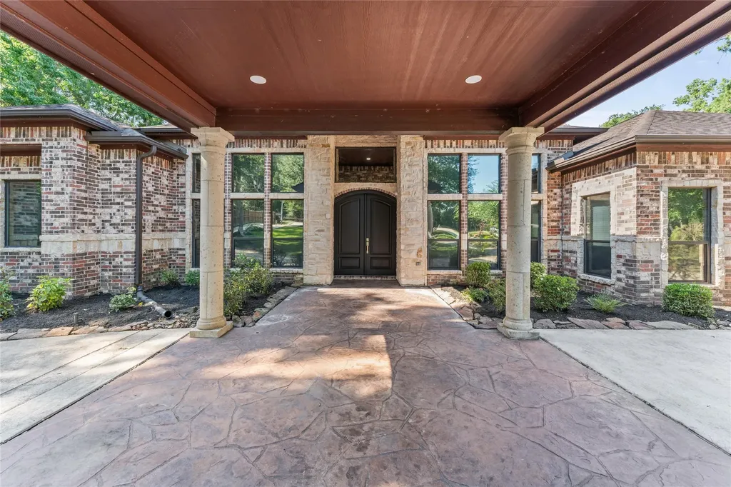 19204 Kanawha Drive Porter TX 77365