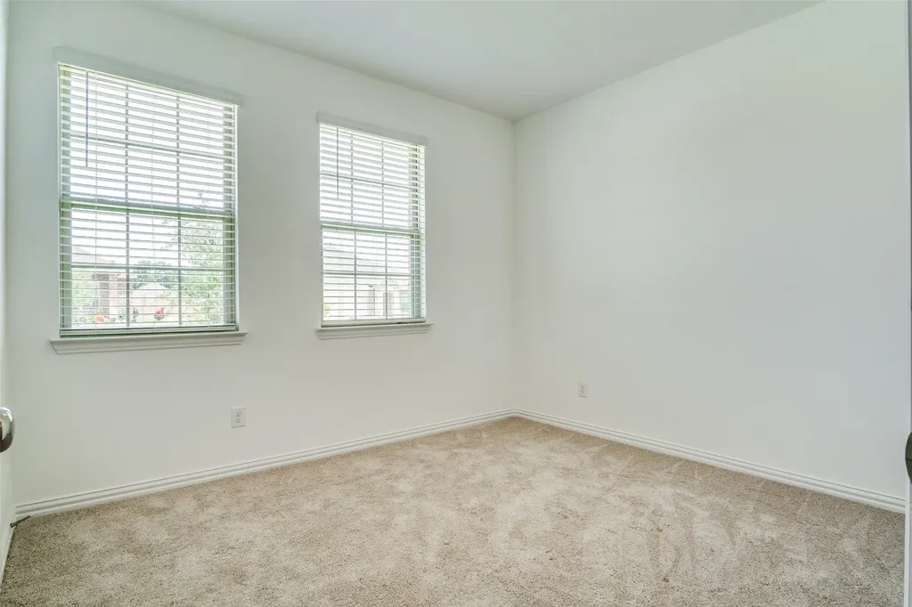 1228 Almond Road Azle TX 76020