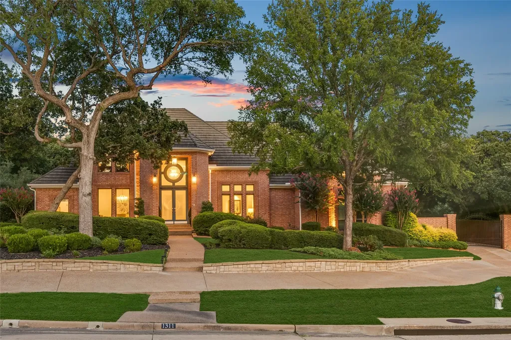 1311 Concord Avenue Southlake TX 76092