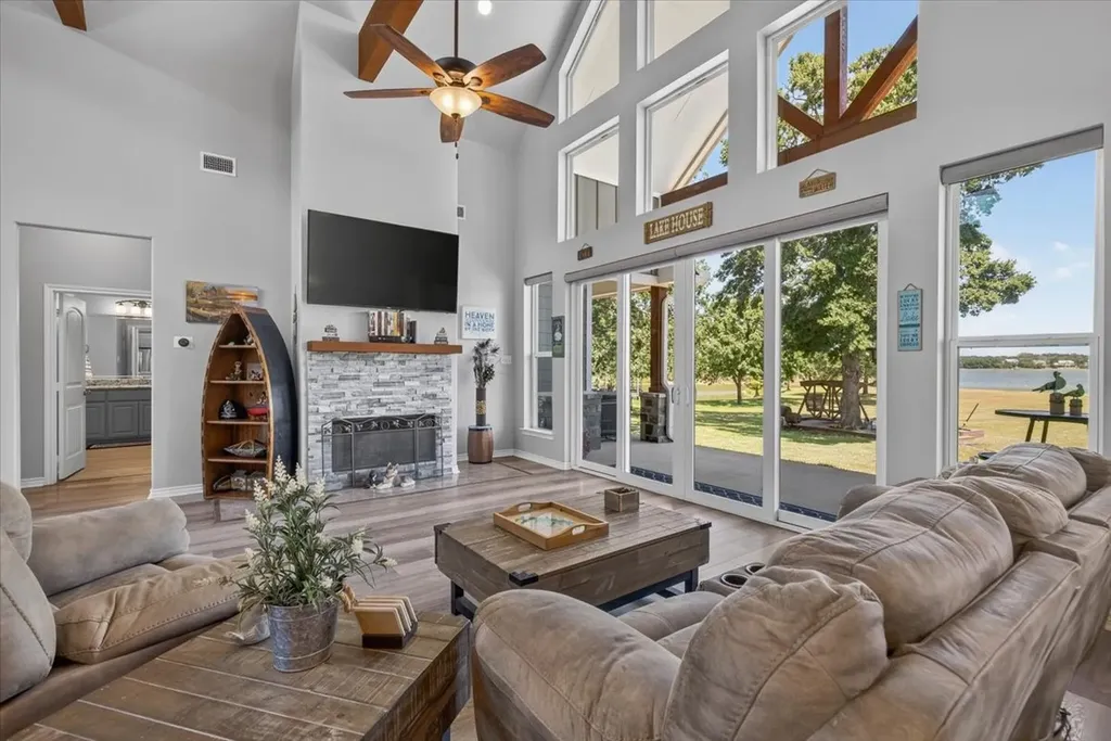 14349 Goliad Drive Log Cabin TX 75148
