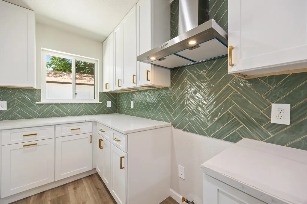 4577 Silversprings Drive Dallas TX 75211