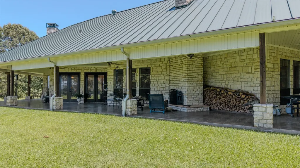 263 County Road 1602 Linden TX 75562