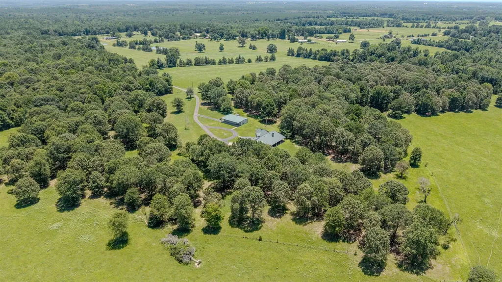 263 County Road 1602 Linden TX 75562