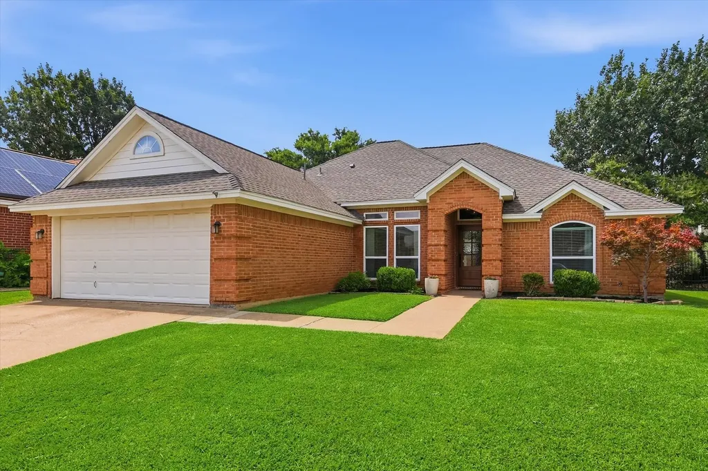 5936 Sundown Drive Watauga TX 76148