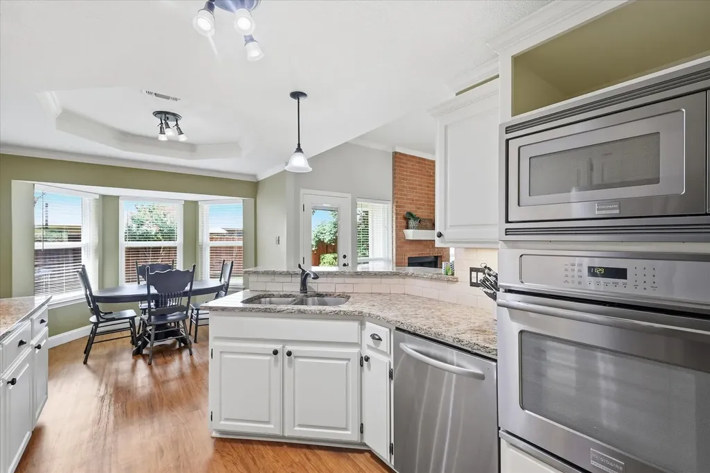 5936 Sundown Drive Watauga TX 76148