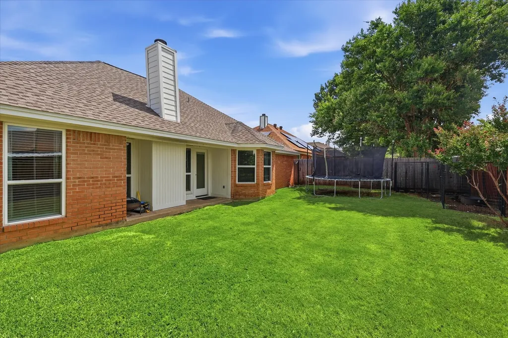 5936 Sundown Drive Watauga TX 76148