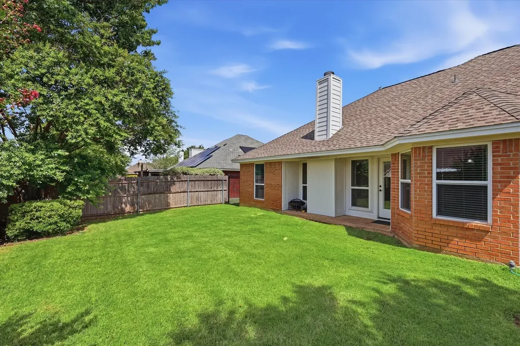 5936 Sundown Drive Watauga TX 76148