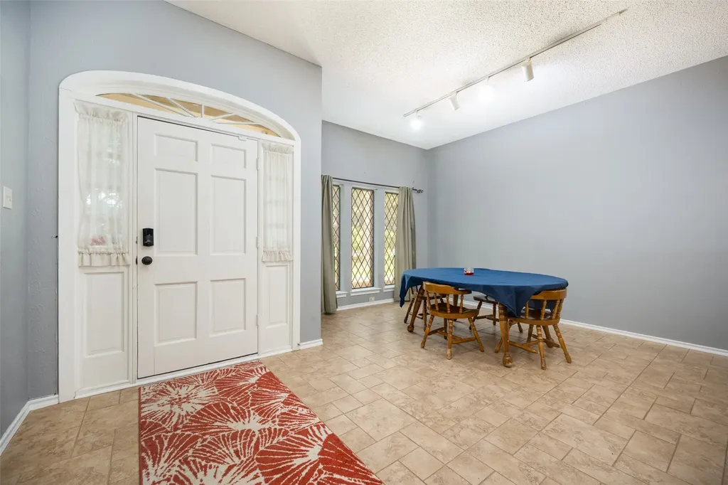 2144 Savannah Trail Denton TX 76205