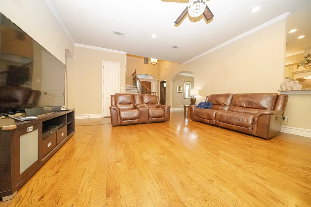 7913 Forest View Court North Richland Hills TX 76182
