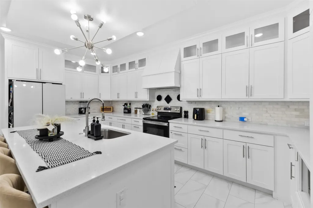 2107 Cole Street Mabank TX 75147