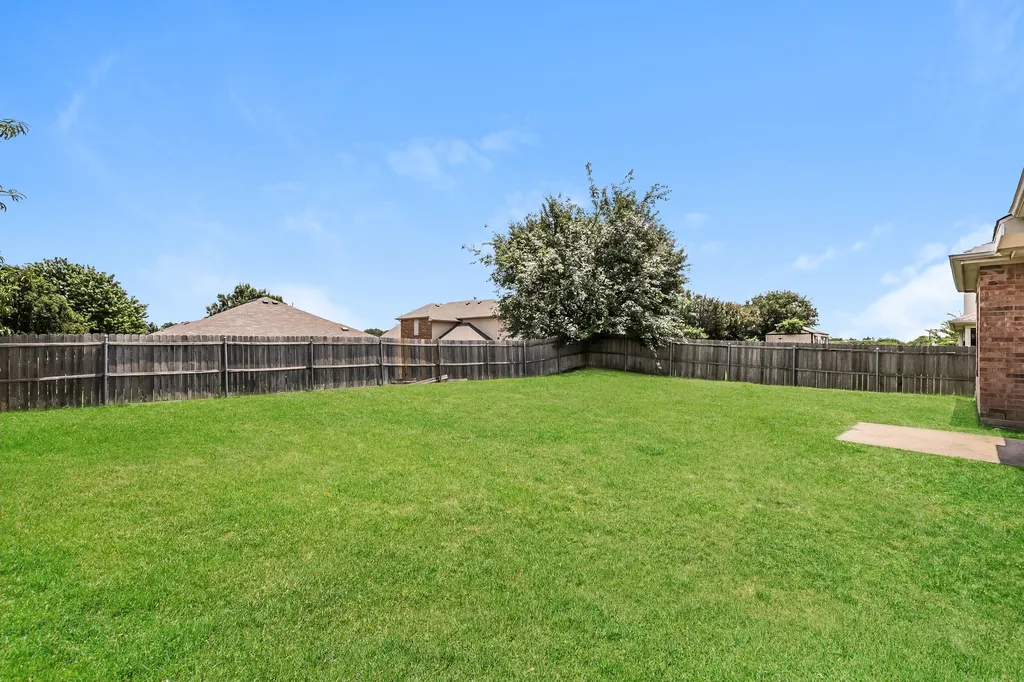 1600 Shady Shores Drive Glenn Heights TX 75154