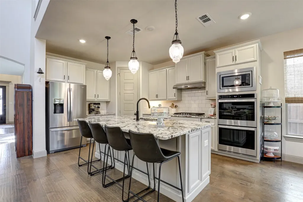 11490 Misty Ridge Drive Flower Mound TX 76262