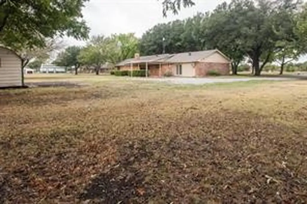 1850 Rock Ridge Road Lucas TX 75002