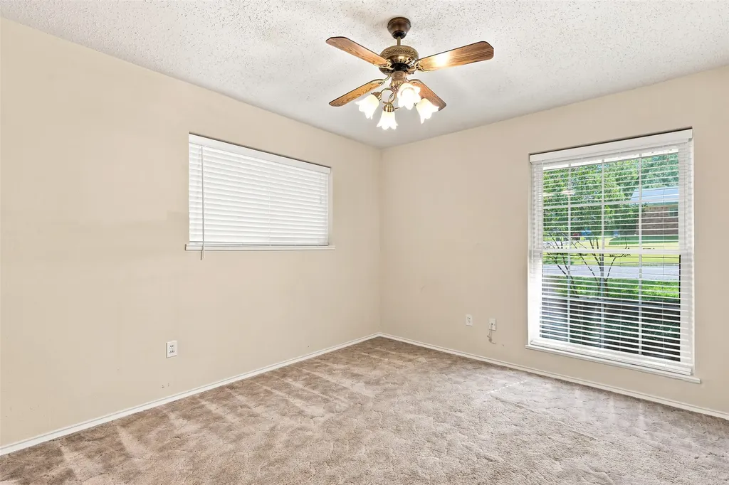 708 Fonville Drive Marlin TX 76661