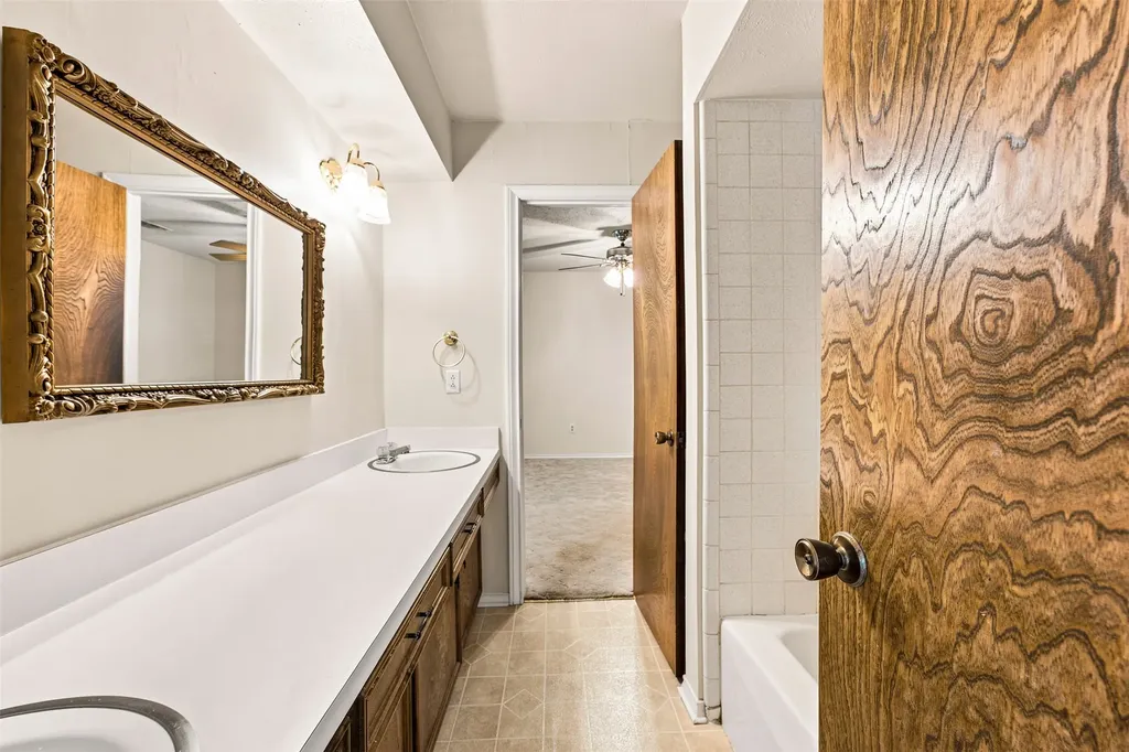 708 Fonville Drive Marlin TX 76661