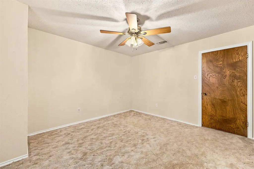 708 Fonville Drive Marlin TX 76661