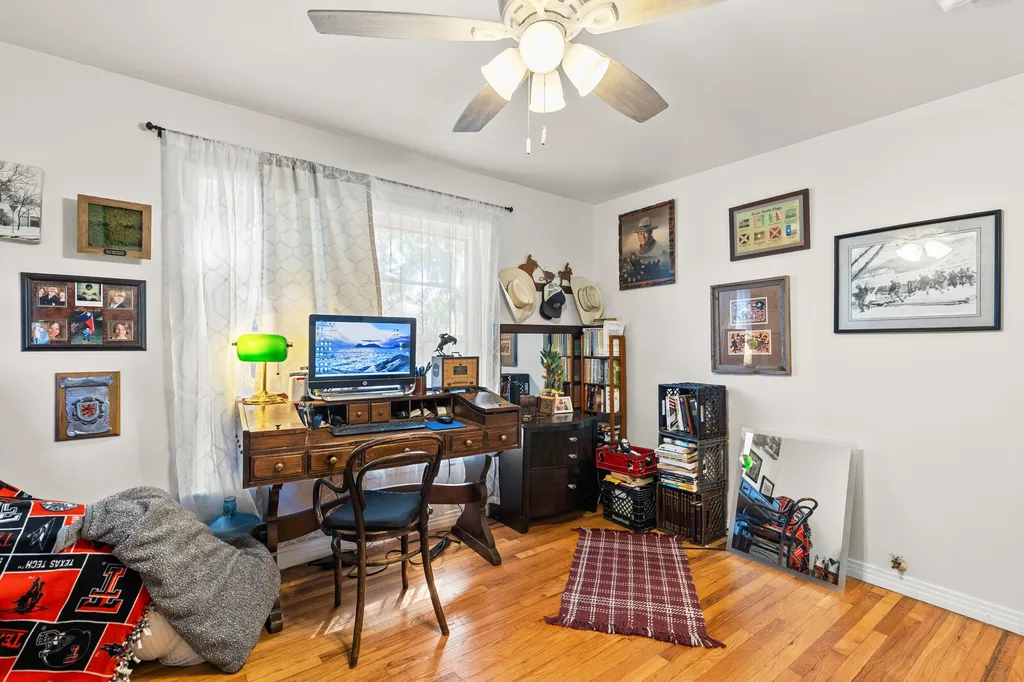 413 S Tyler Street Mcgregor TX 76657