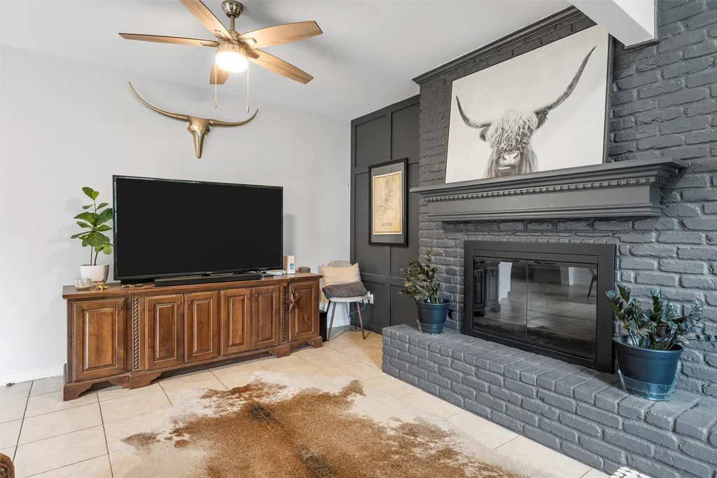 2923 Live Oak Avenue Waco TX 76708